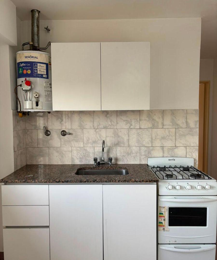 Foto de Departamento dos ambientes en alquiler en Lomas de Zamora, imagen 3