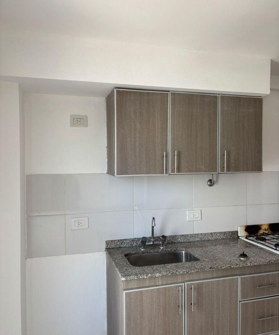 Foto de Departamento dos ambientes en alquiler en Temperley Este, imagen 2