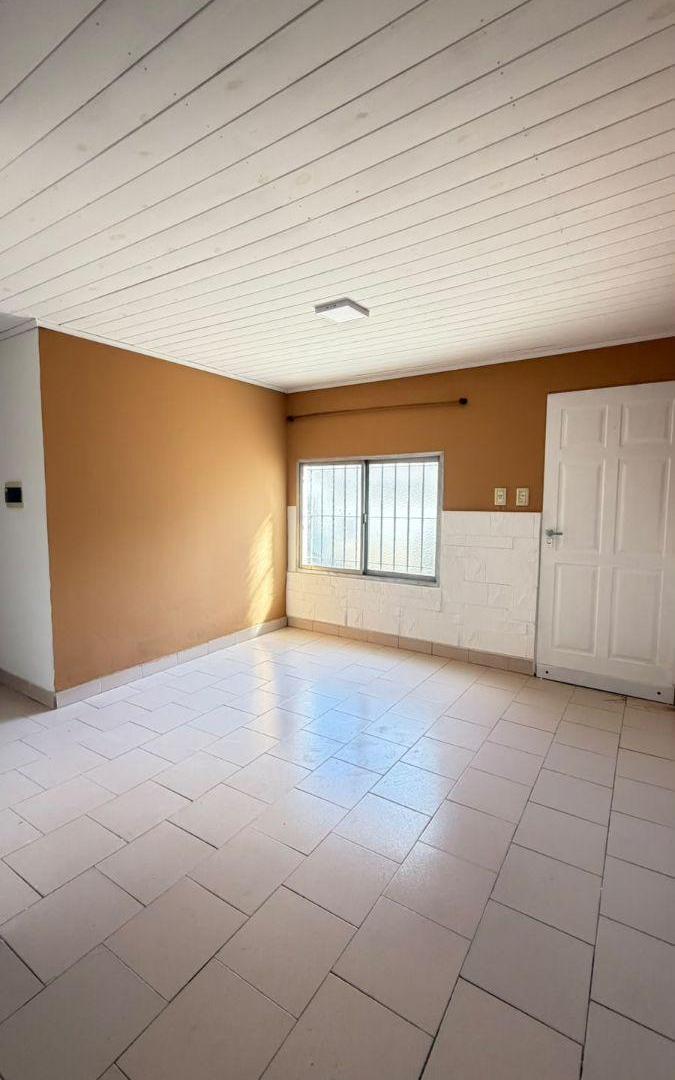 Foto de Departamento en alquiler en Lomas de Zamora, imagen 3