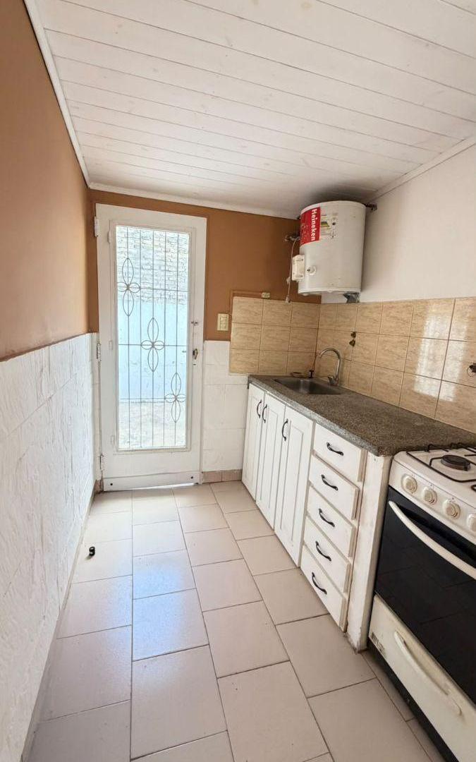 Foto de Departamento en alquiler en Lomas de Zamora, imagen 4