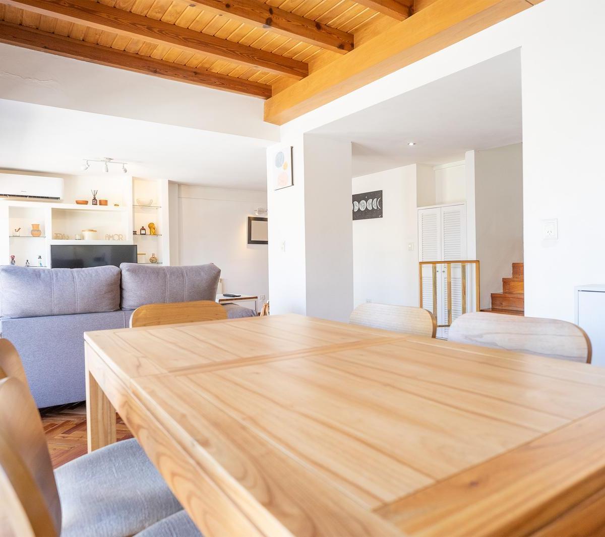 Departamento Duplex, Piso Exclusivo y 3 Dorm. en Zona Centro 1