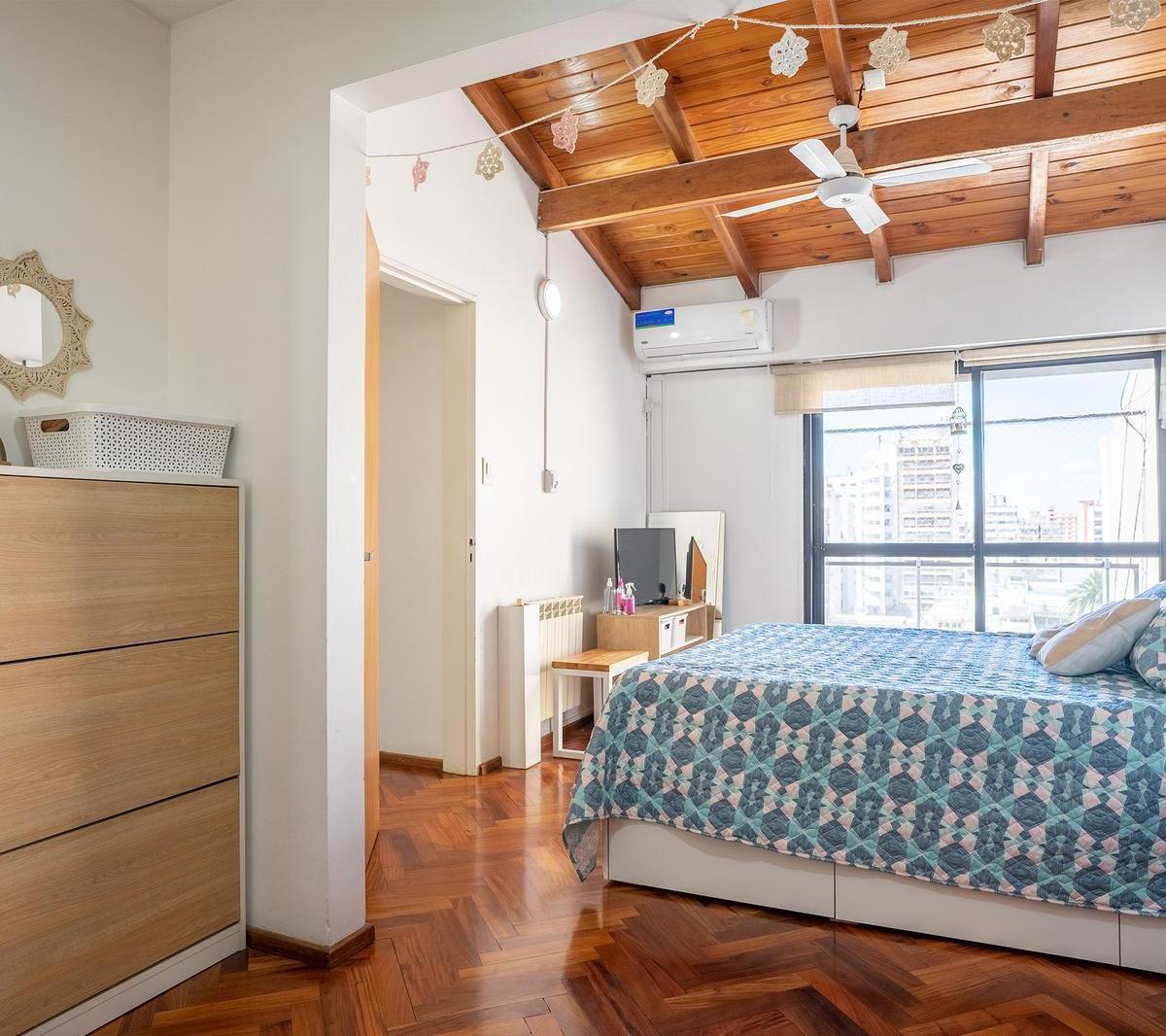 Departamento Duplex, Piso Exclusivo y 3 Dorm. en Zona Centro 4