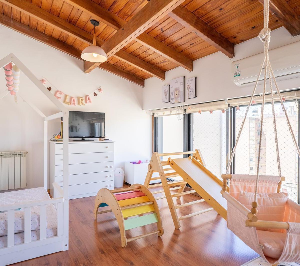 Departamento Duplex, Piso Exclusivo y 3 Dorm. en Zona Centro 2