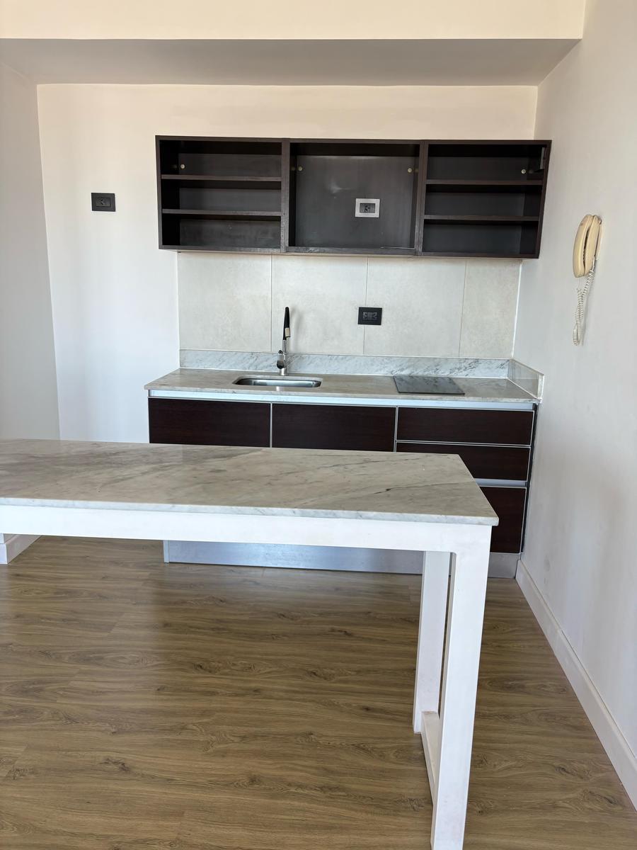 Departamento Loft con Cochera y Baulera en Torre Maui 3