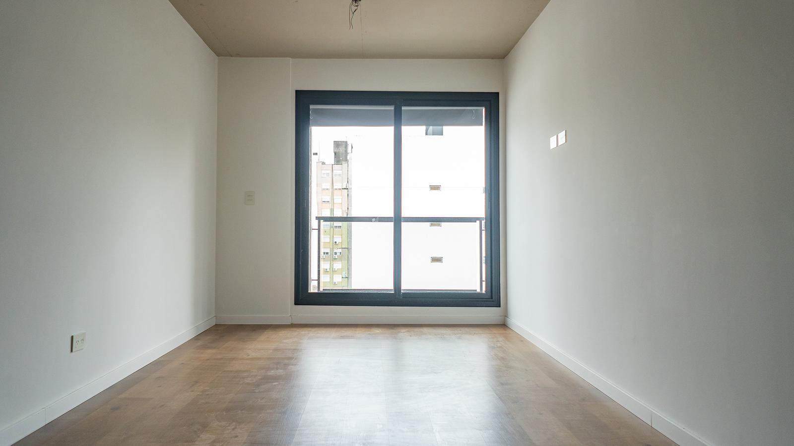 Departamento de 2 dormitorios a metros de Av. Pellegrini y Bv. Oroño