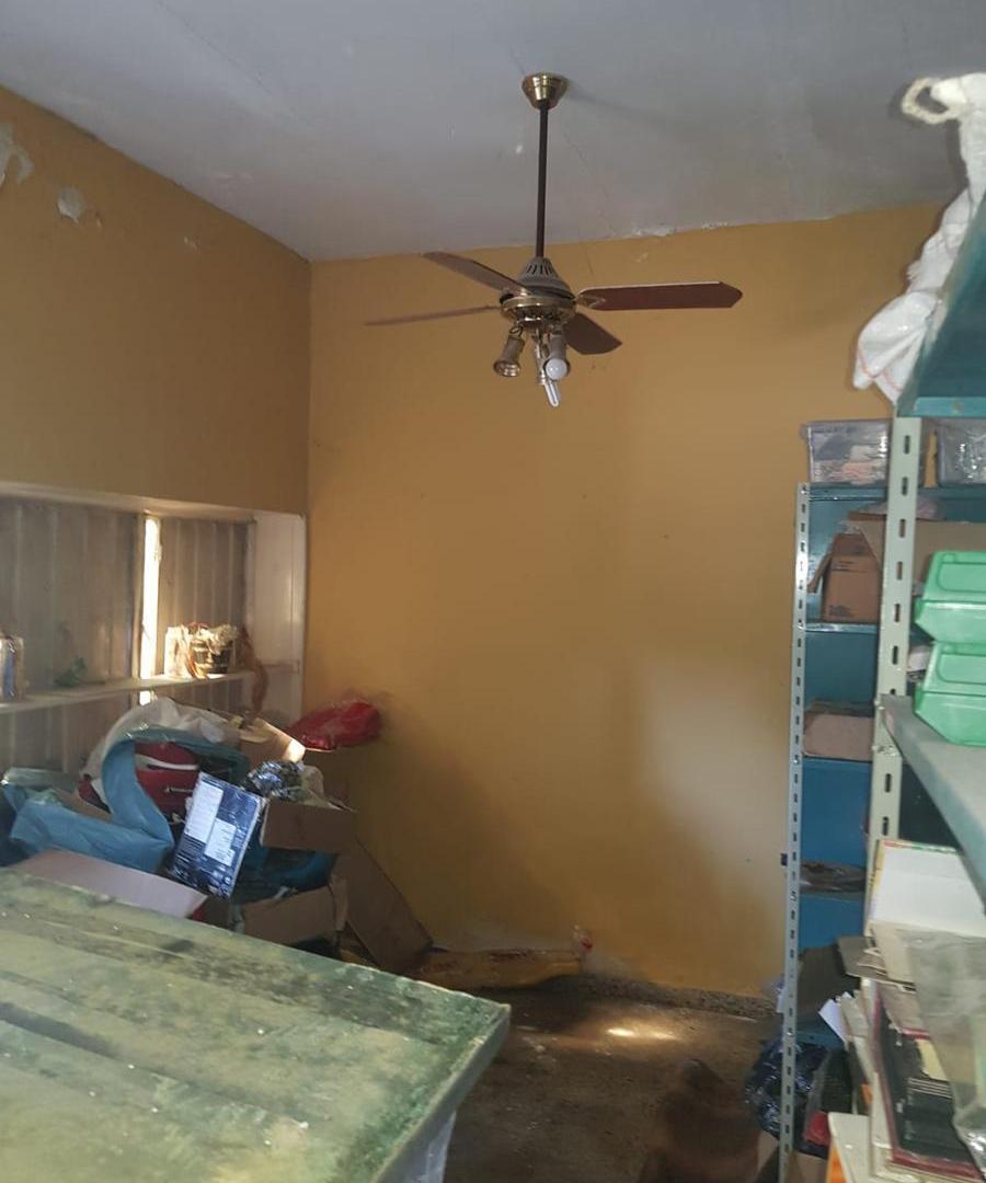 Casa A RECICLAR en Barrio Parque
