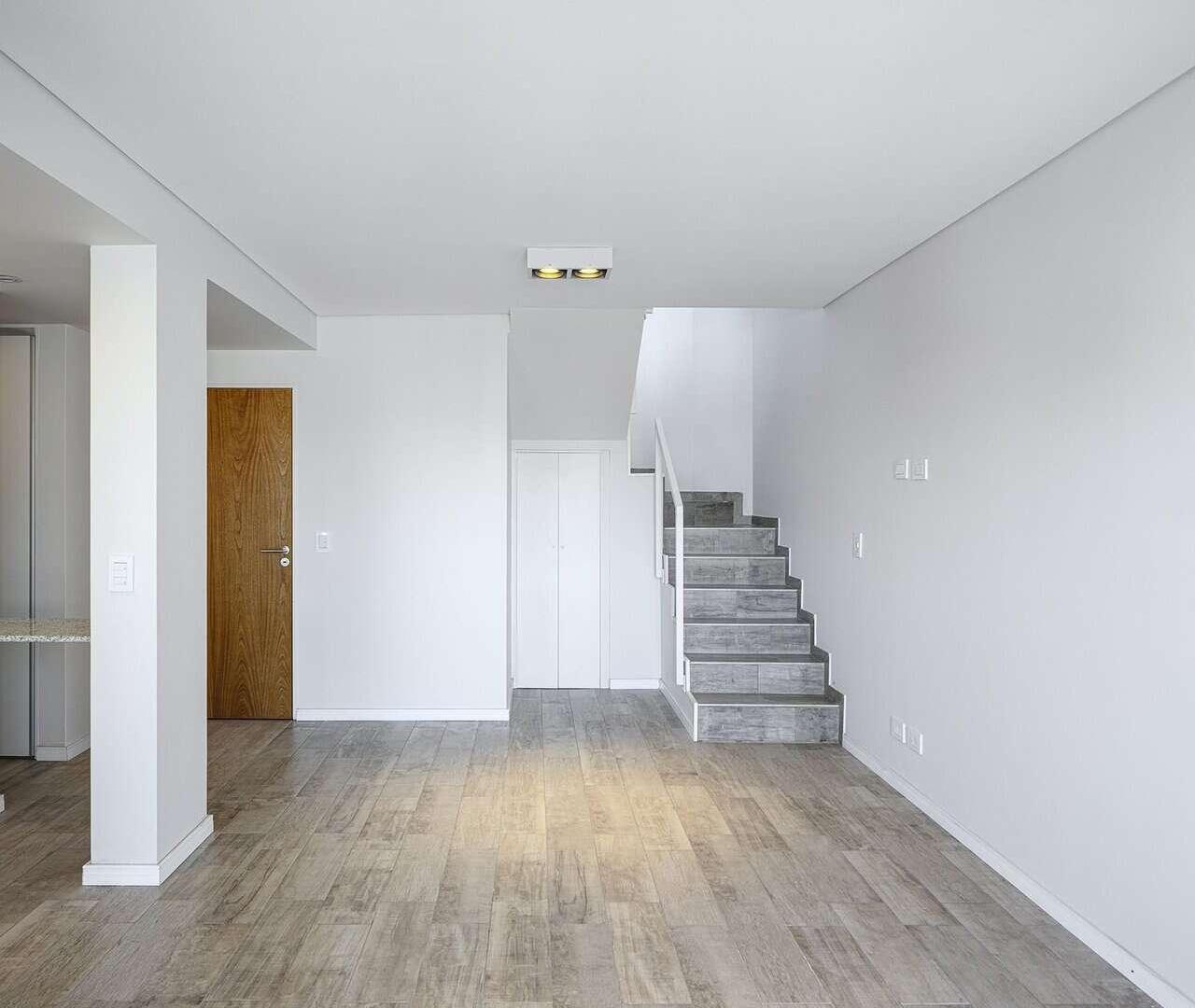 Departamento DUPLEX de 2 dormitorios en zona centro