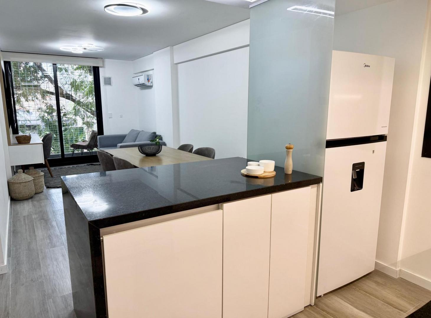 Foto de Departamento de 2 dormitorios con doble balcón en zona centro, imagen 1