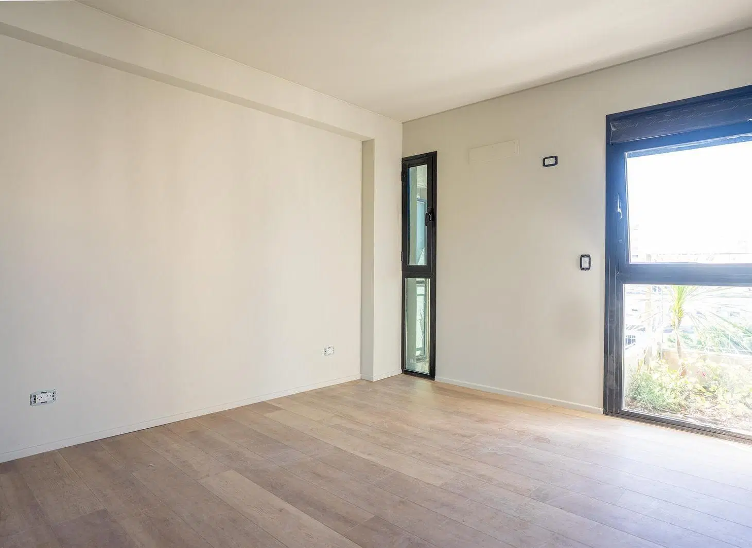 Departamento piso exclusivo de 3 dormitorios con amenities a metros de Bv. Oroño 4