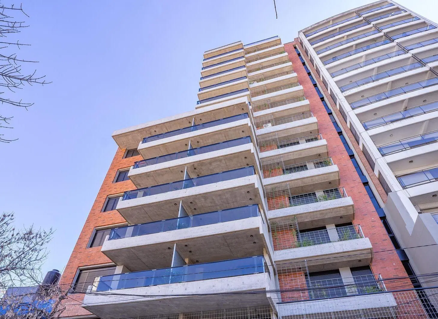 Departamento piso exclusivo de 3 dormitorios con amenities a metros de Bv. Oroño 5