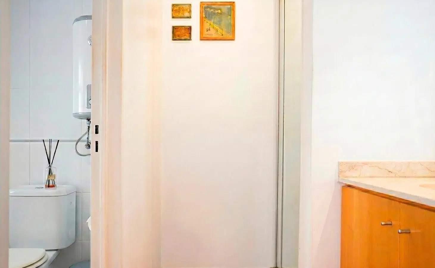 Casa interna triplex de 3 dormitorios con cochera y terraza exclusiva 3