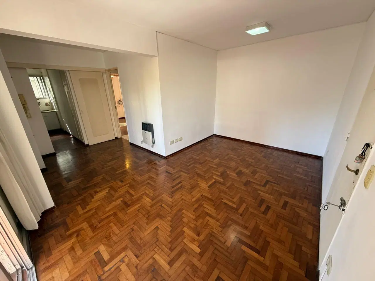 Departamento SEMIPISO de 1 dormitorio a metros de Bv. Oroño 8