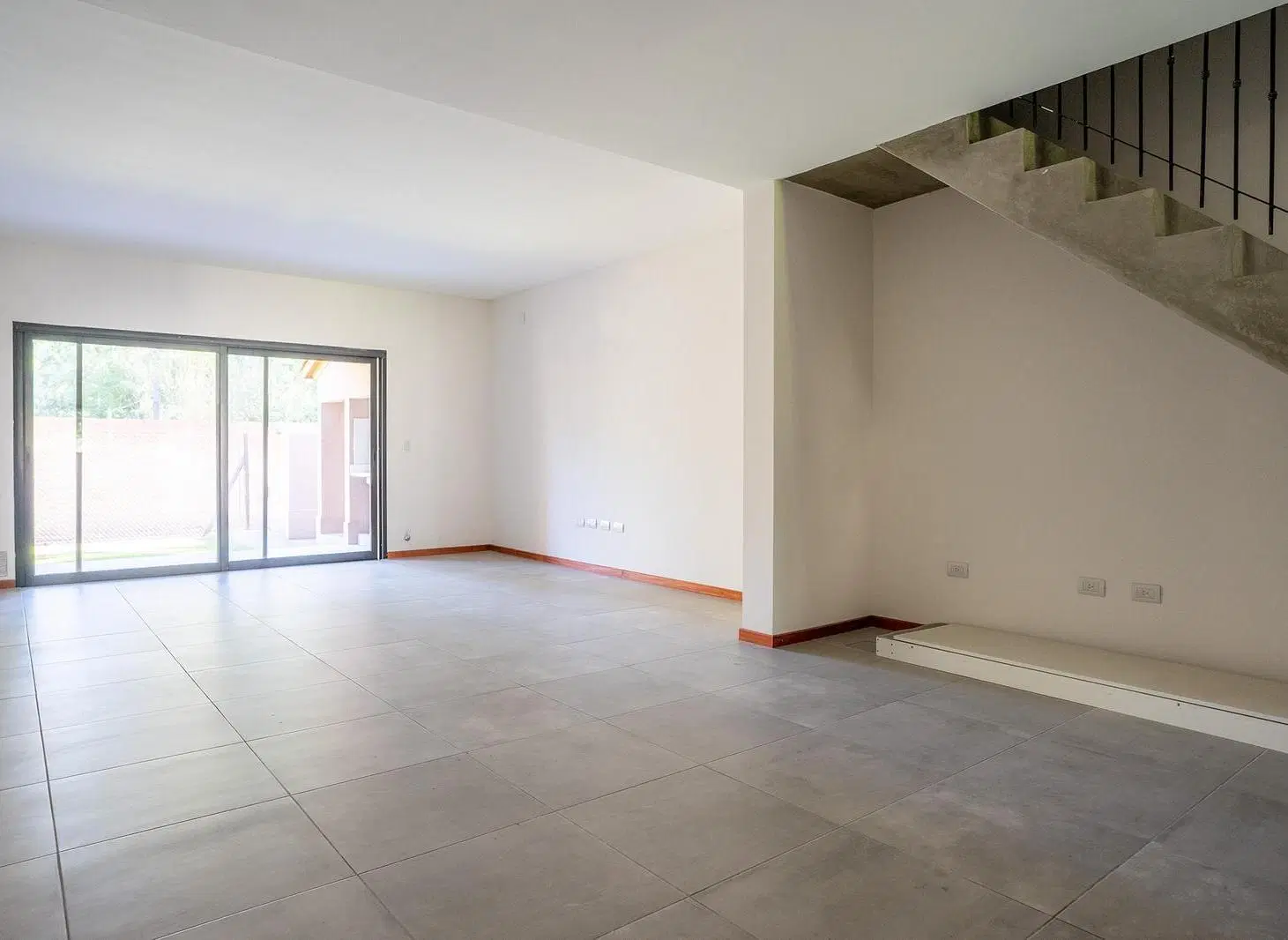 Casa de 3 dormitorios a estrenar en Fisherton 3