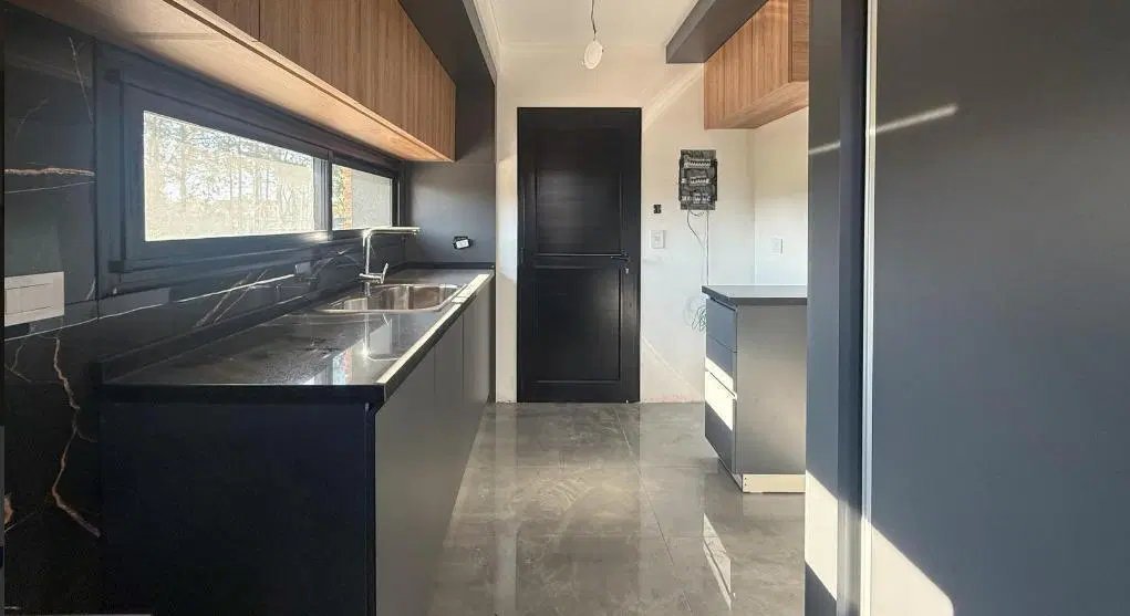 Casa PREMIUM de 2 dormitorios con patio y cochera en Tierra de Sueños 3 3