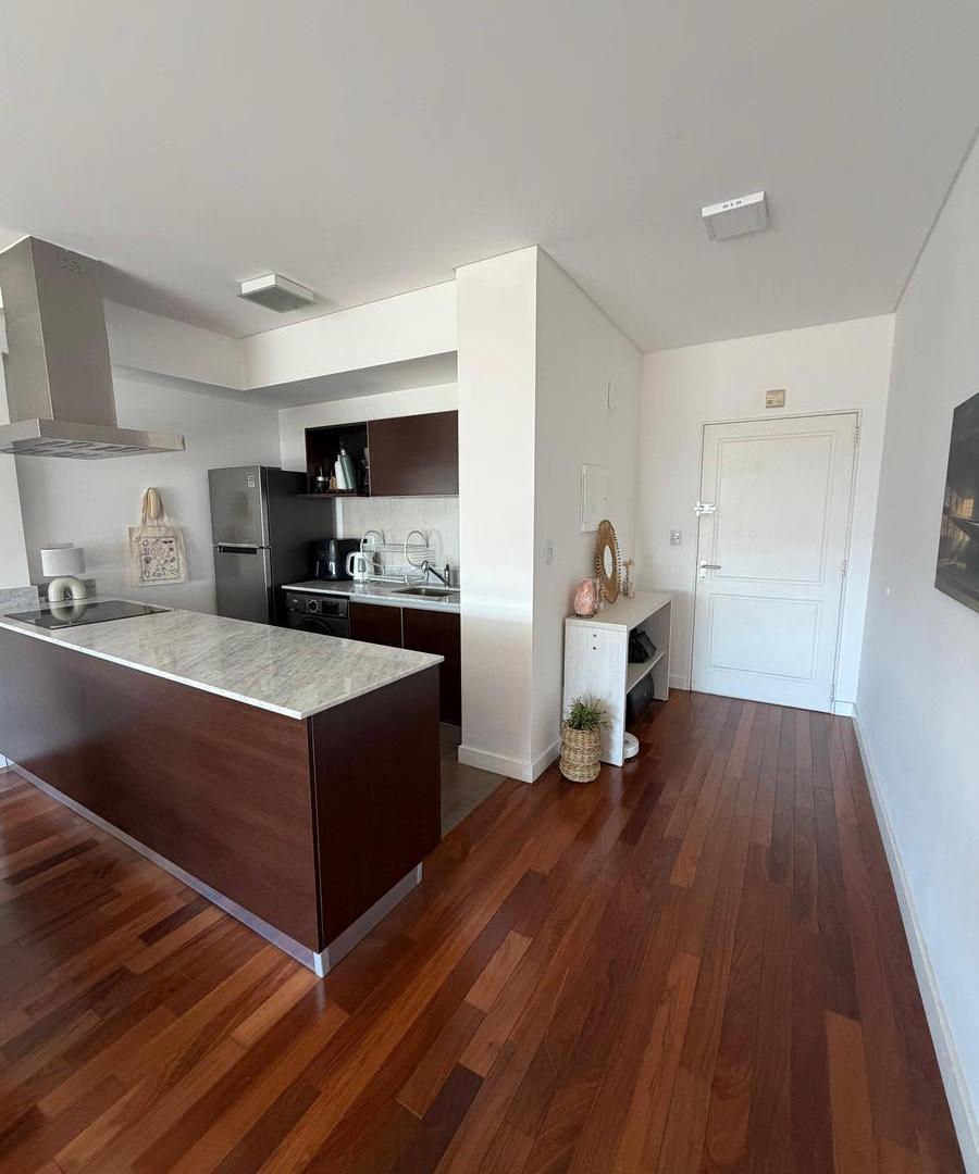 Foto de Departamento de 1 dormitorio con cochera en TORRE MAUI I, imagen 1