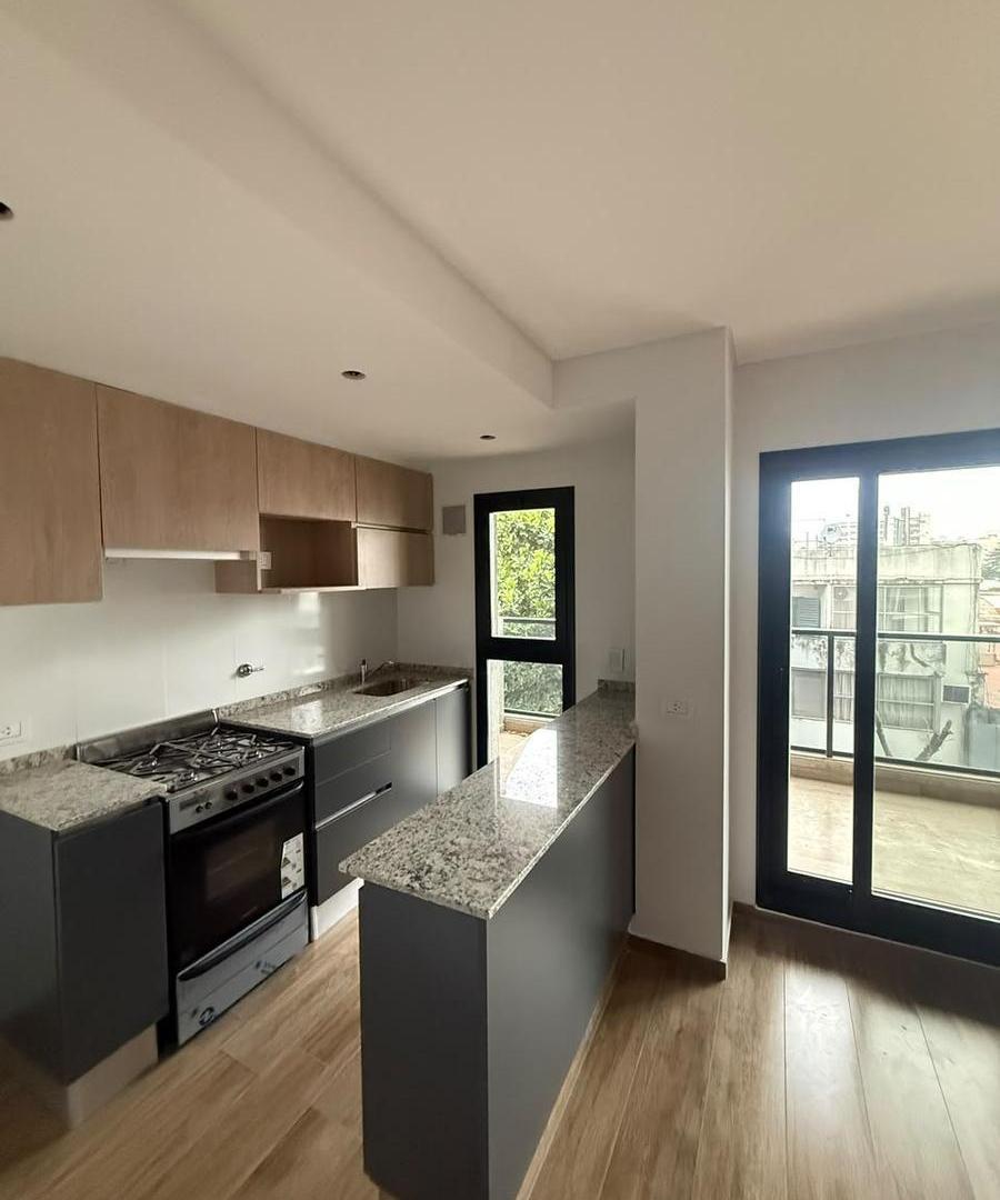 Foto de Departamento de 1 dormitorio al frente con espacio de office, imagen 3