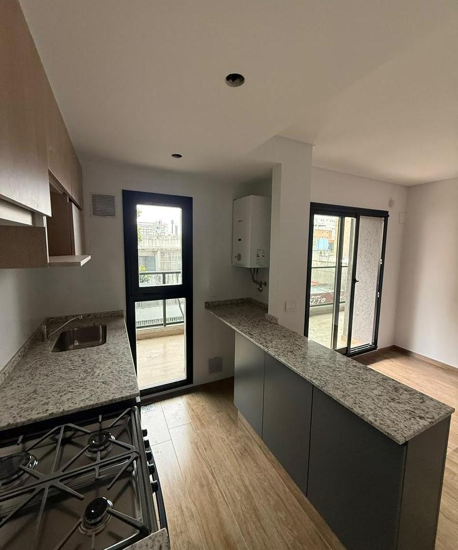 Foto de Departamento de 1 dormitorio al frente con espacio de office, imagen 2