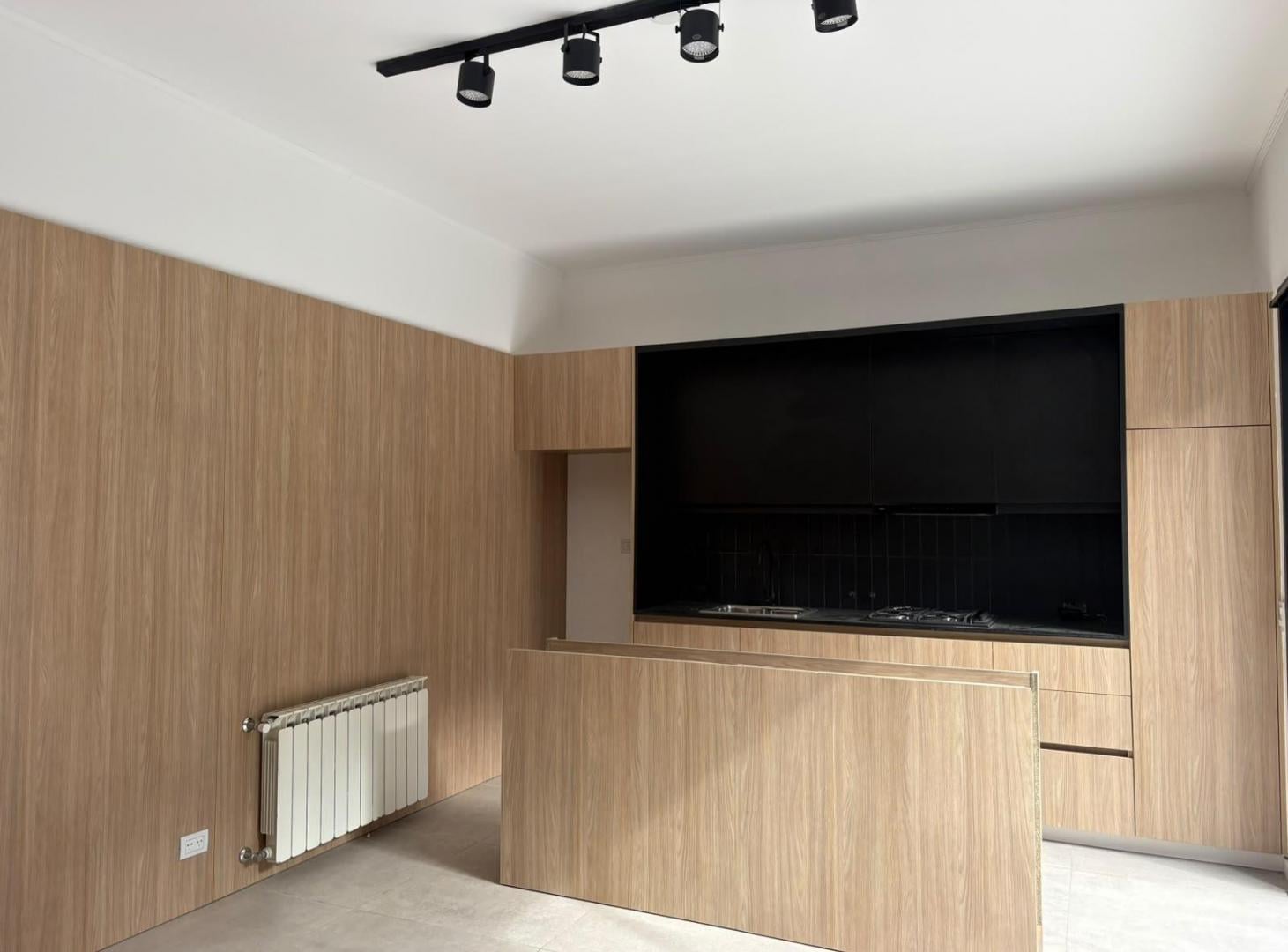 Foto de Casa a estrenar de 2 dormitorios + comodín a metros de Bv. Oroño, imagen 2