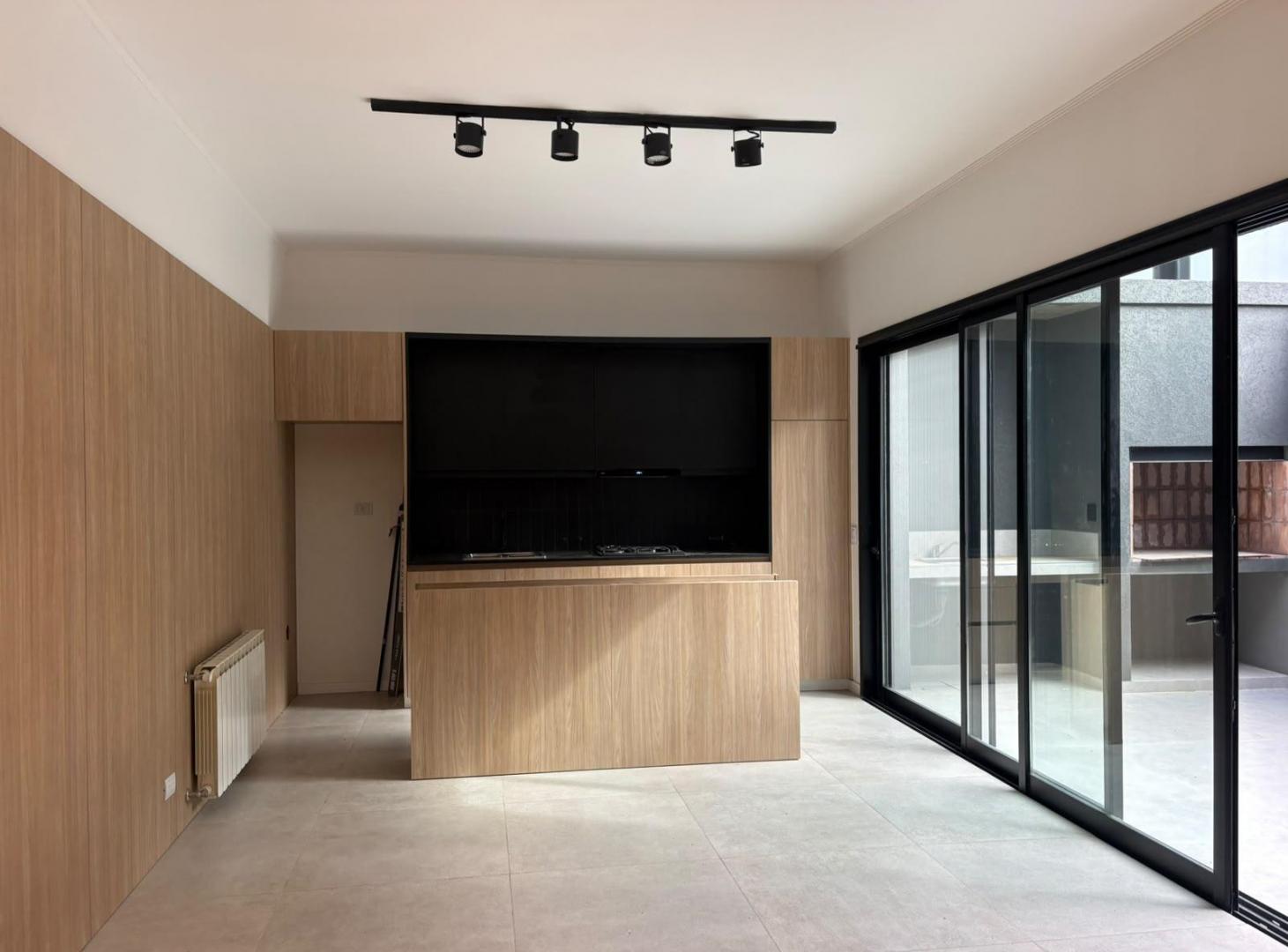 Foto de Casa a estrenar de 2 dormitorios + comodín a metros de Bv. Oroño, imagen 1