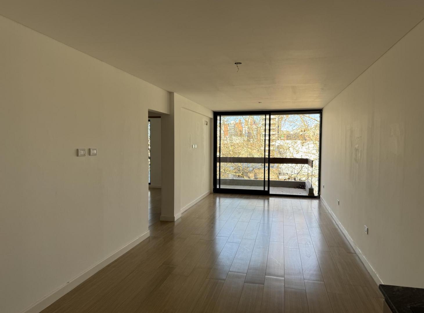 Foto de Departamento de 1 dormitorio con balcón al frente y terraza en Pichincha, imagen 3