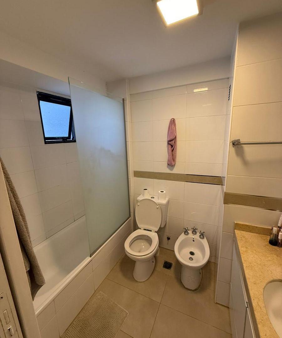 Foto de Departamento piso exclusivo de 1 Dormitorio con Terraza y parrilla Zona, imagen 2