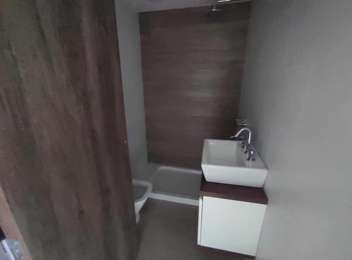 Foto de Departamento de 1 dormitorio al frente con amenities en zona río, imagen 3