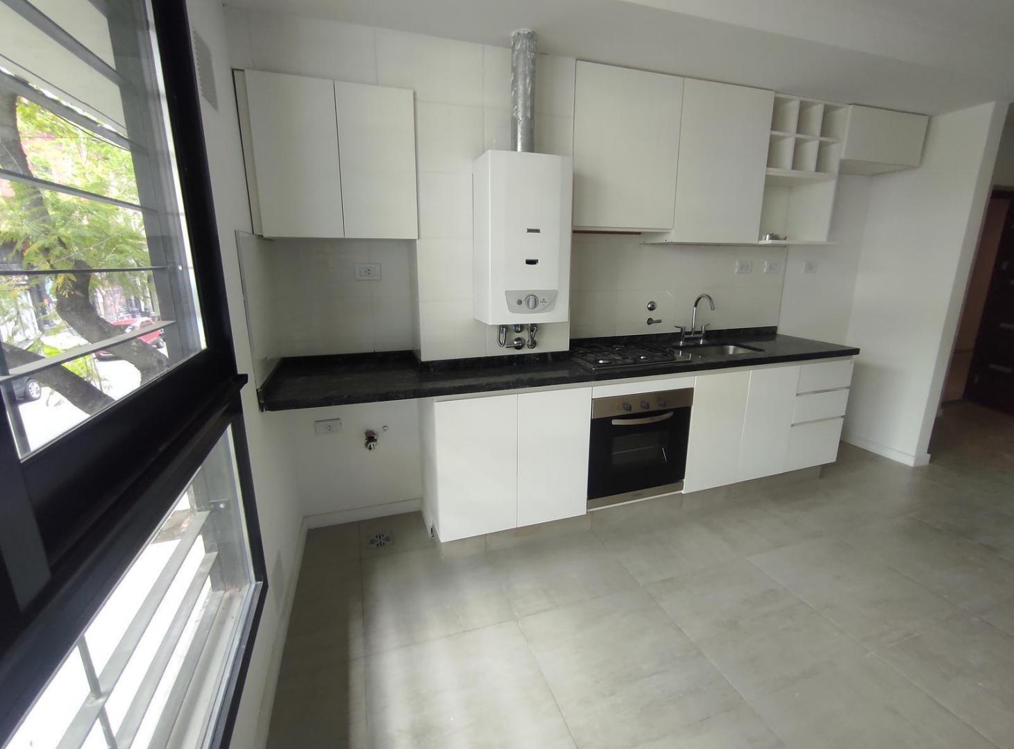 Foto de Departamento de 1 dormitorio al frente con amenities en zona río, imagen 4