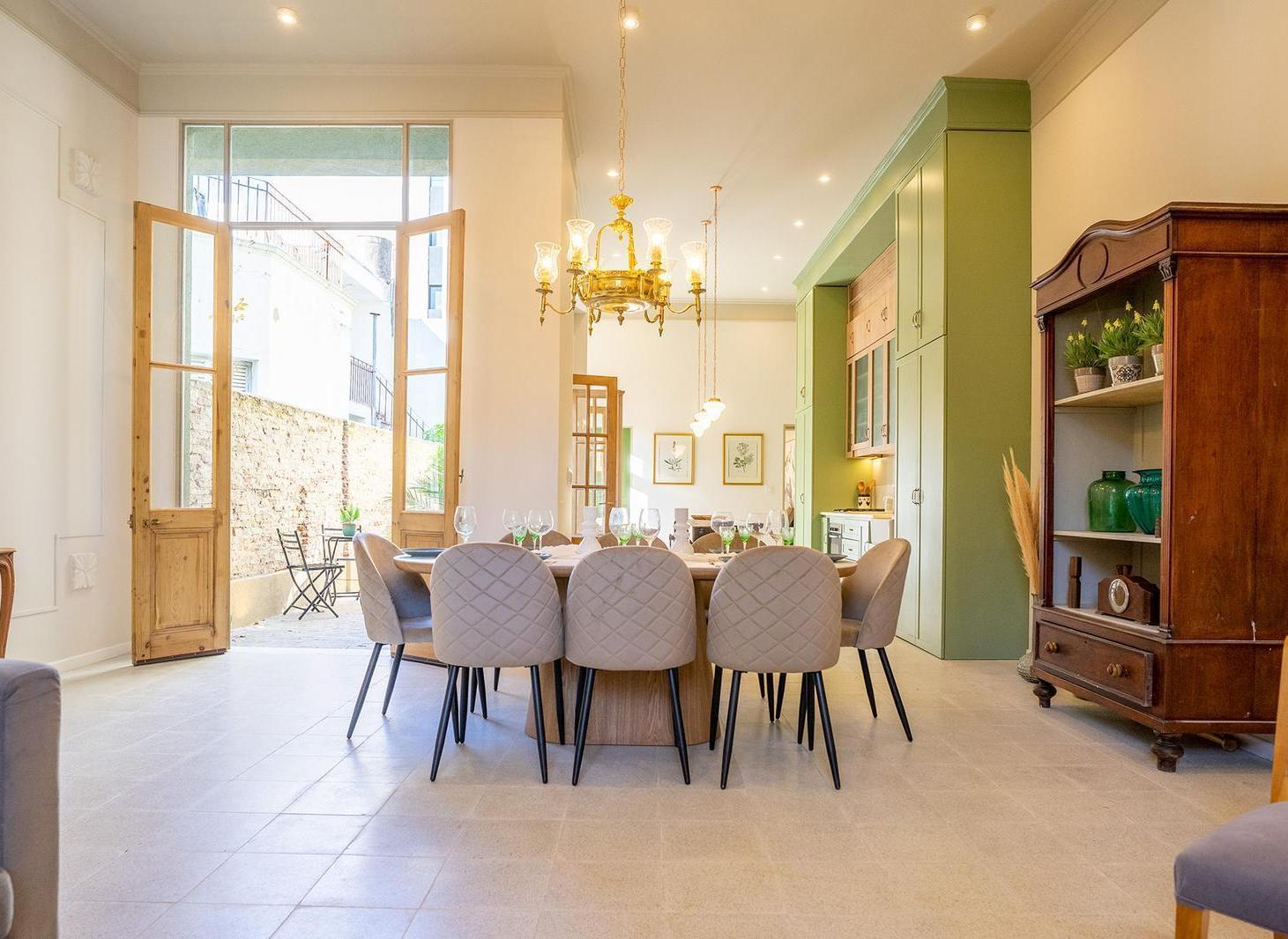Foto de Casa de 3 dormitorios con cochera patio, parrillero y pileta en, imagen 5