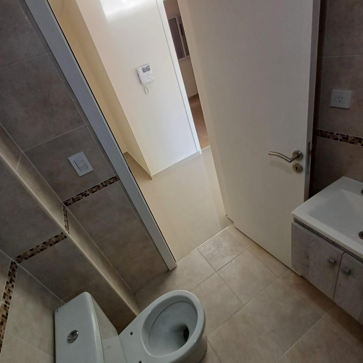 Departamento Dos Ambientes en Venta a Estrenar en El Centro de Avellaneda 4