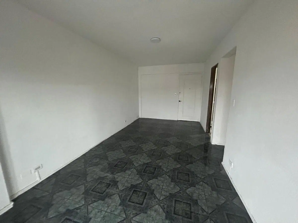 DEPARTAMENTO 4 AMBIENTES AVELLANEDA CENTRO!!! 5