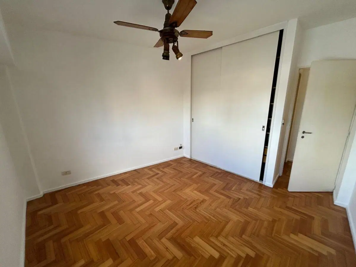 DEPARTAMENTO TRES AMBIENTES EN VENTA EN AVELLANEDA 5