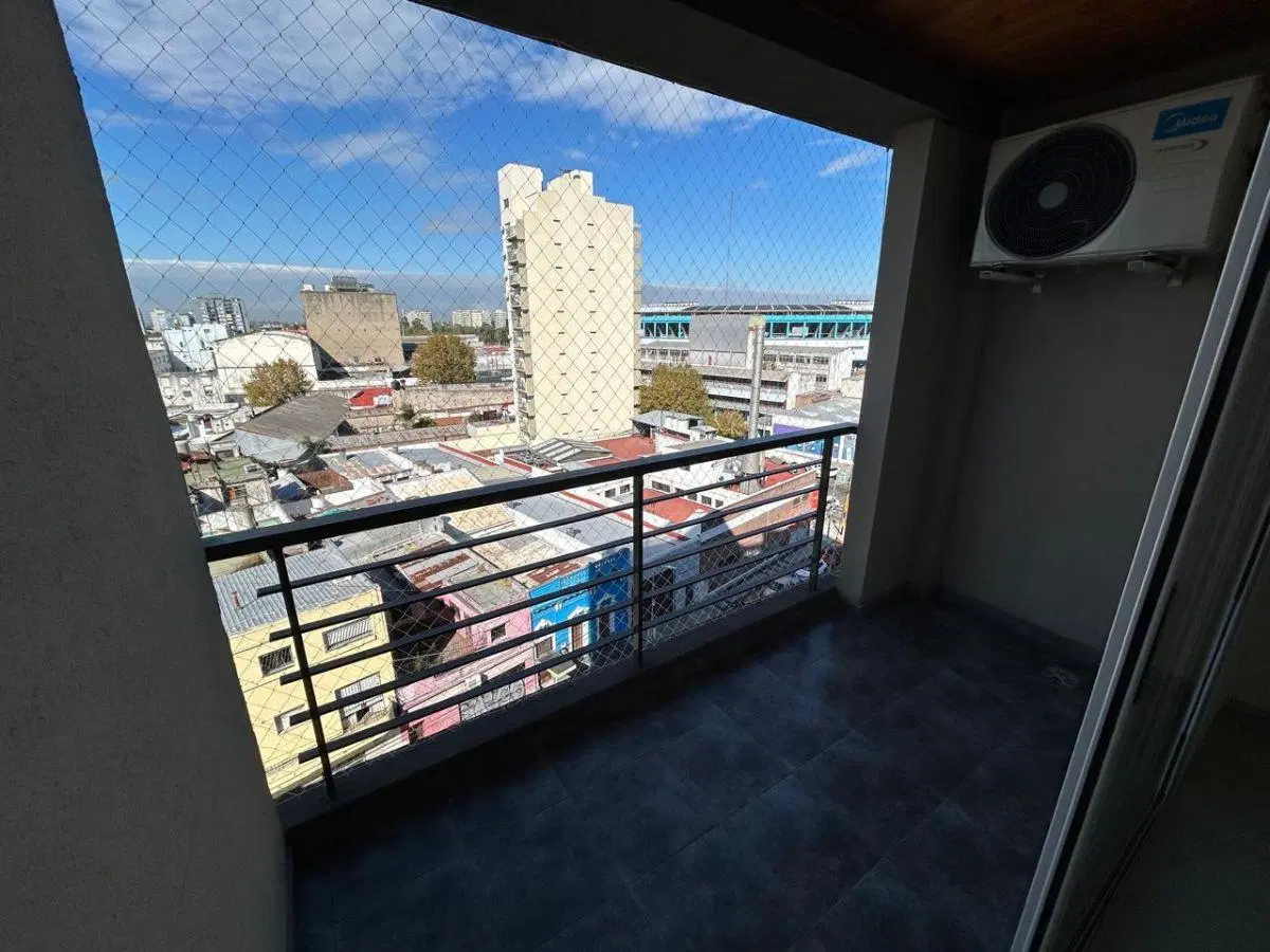 DOS AMBIENTES EN AVELLANEDA EN ALQUILES 2