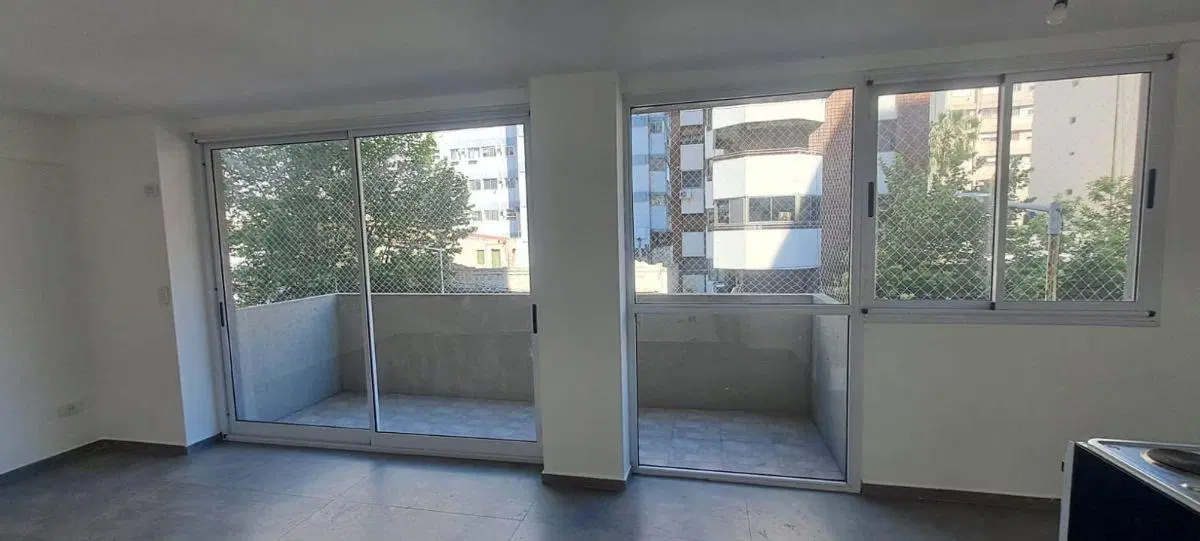 MONOAMBIENTE EN VENTA EN EL CENTRO DE AVELLANEDA 3