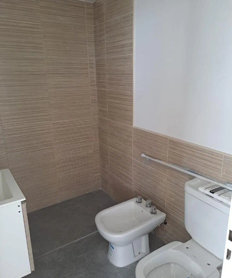 MONOAMBIENTE EN VENTA EN EL CENTRO DE AVELLANEDA 2