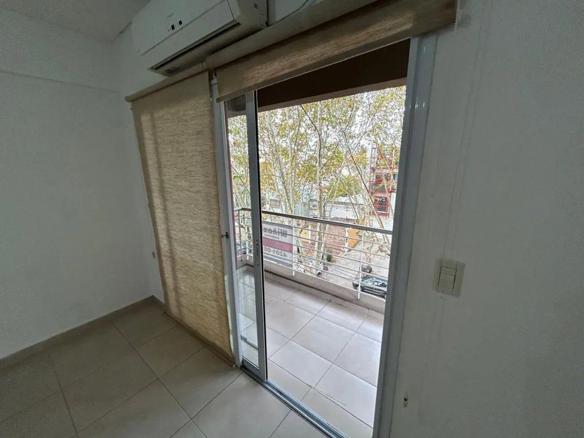 ALQUILER DE MONOAMBIENTE EN QUILMES CON COCHERA 4