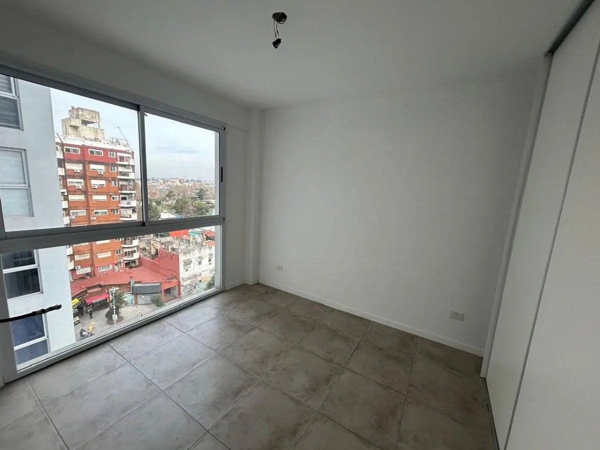 DOS AMBIENTES EN ALQUILER EN EL CENTRO DE AVELLANEDA 8