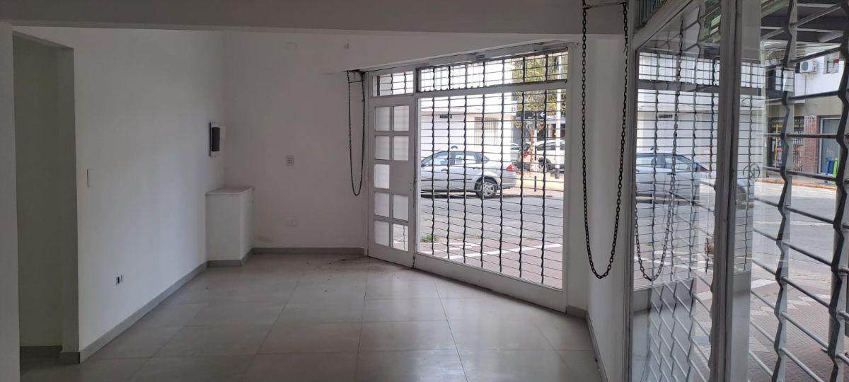 Foto de LOCAL EN ALQUILER EN AVELLANEDA, imagen 2