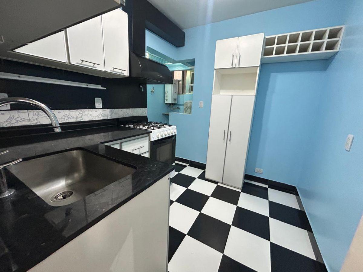 Foto de DEPARTAMENTO TRES AMBIENTES EN ALQUILER EN EL CENTRO DE AVELLANEDA, imagen 2