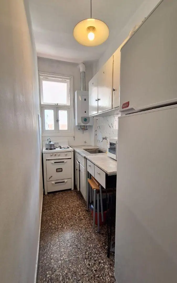 Estudiantes. Departamento de 1 amb con balcón 5