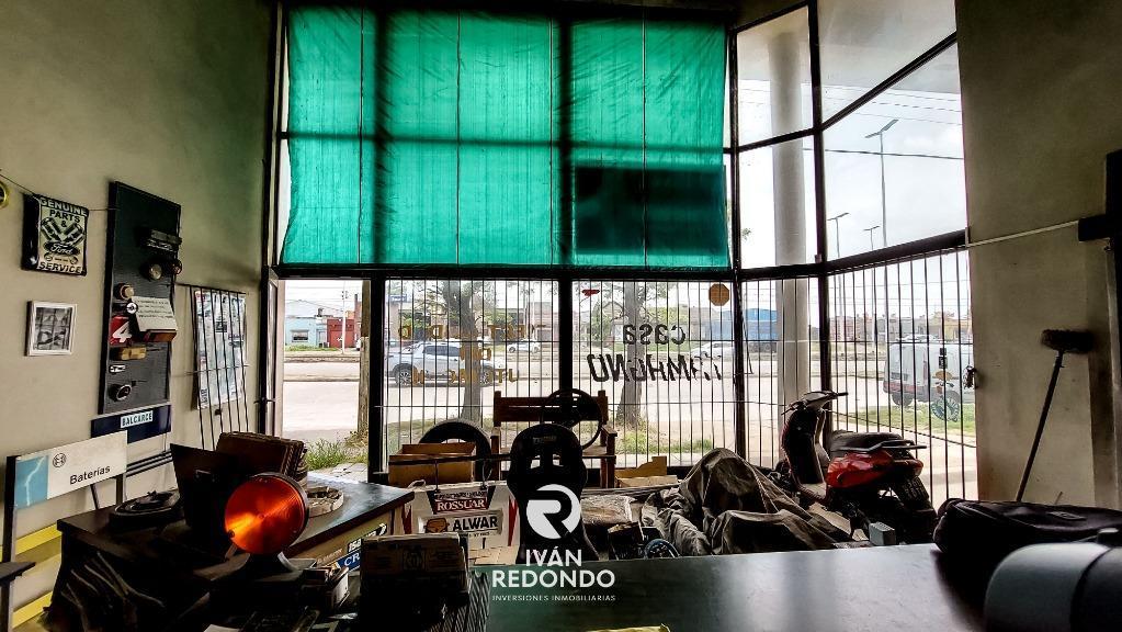 Venta Local con Galpón Balcarce 5