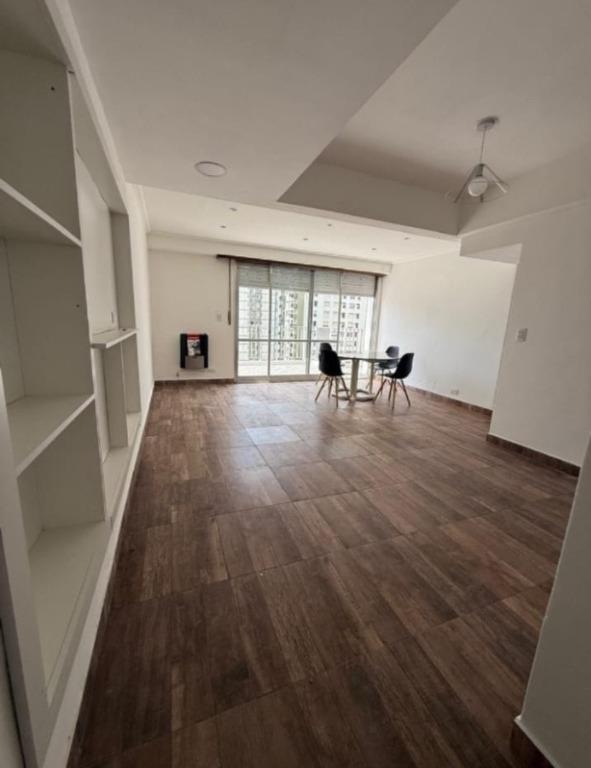 Venta departamento 3 ambientes Luro Centro