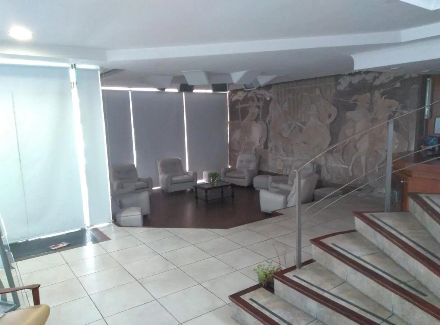 Hotel de 34 habitaciones 3