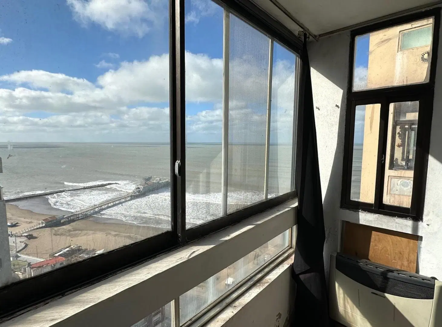 MONOAMBIENTE CON VISTA AL MAR 5
