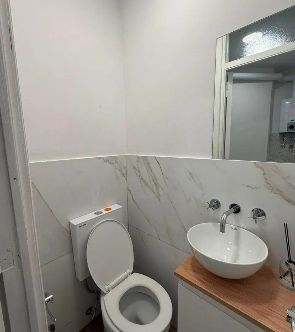 VENTA DEPARTAMENTO 2 AMBIENTES 8