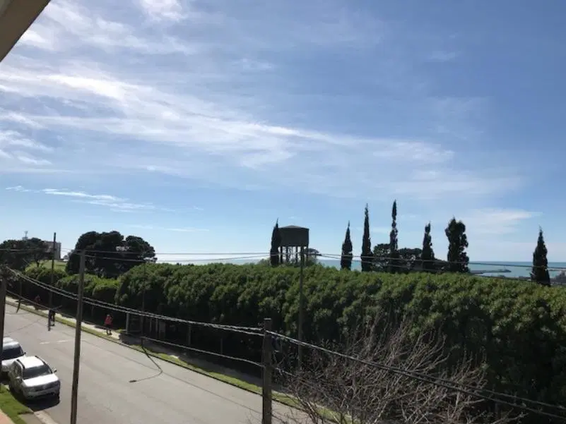 VENTA SEMIPISO 5 AMBIENTES CON VISTA AL MAR 4