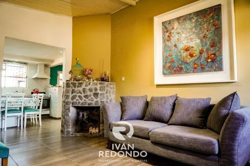 Venta Casa 4 ambientes en Balcarce 8
