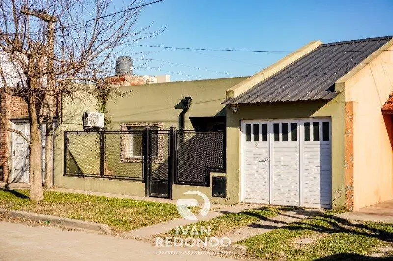 Venta Casa 4 ambientes en Balcarce 2