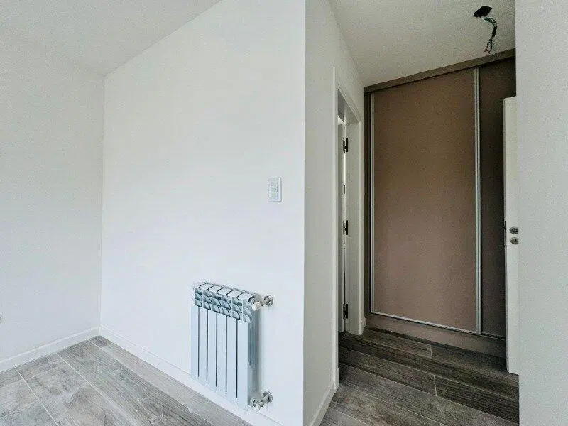 Venta departamento 2 ambientes en Lamadrid 8