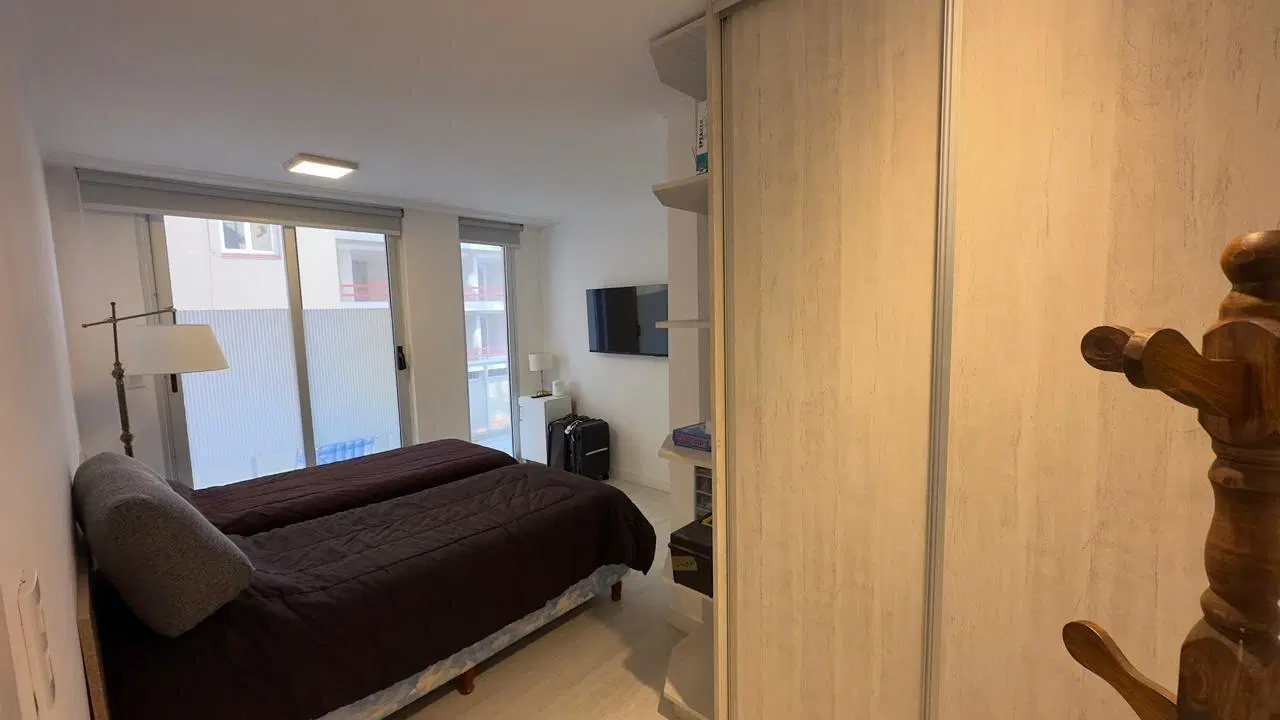 VENTA DEPARTAMENTO 3 AMBIENTES CON COCHERA, ZONA TORREON DEL MONJE 4