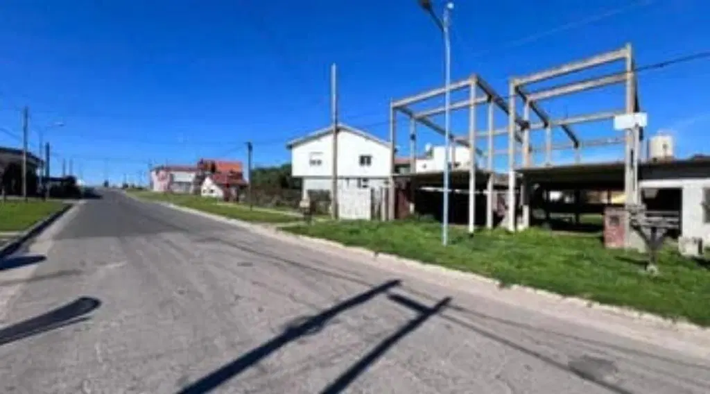 VENTA LOTE CON LOSA EN BARRIO SERENA 2